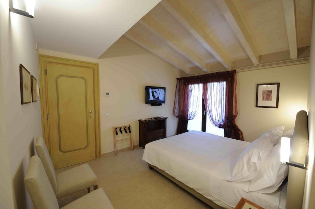 Miramonti Bed and Breakfast Iseo Kamer foto